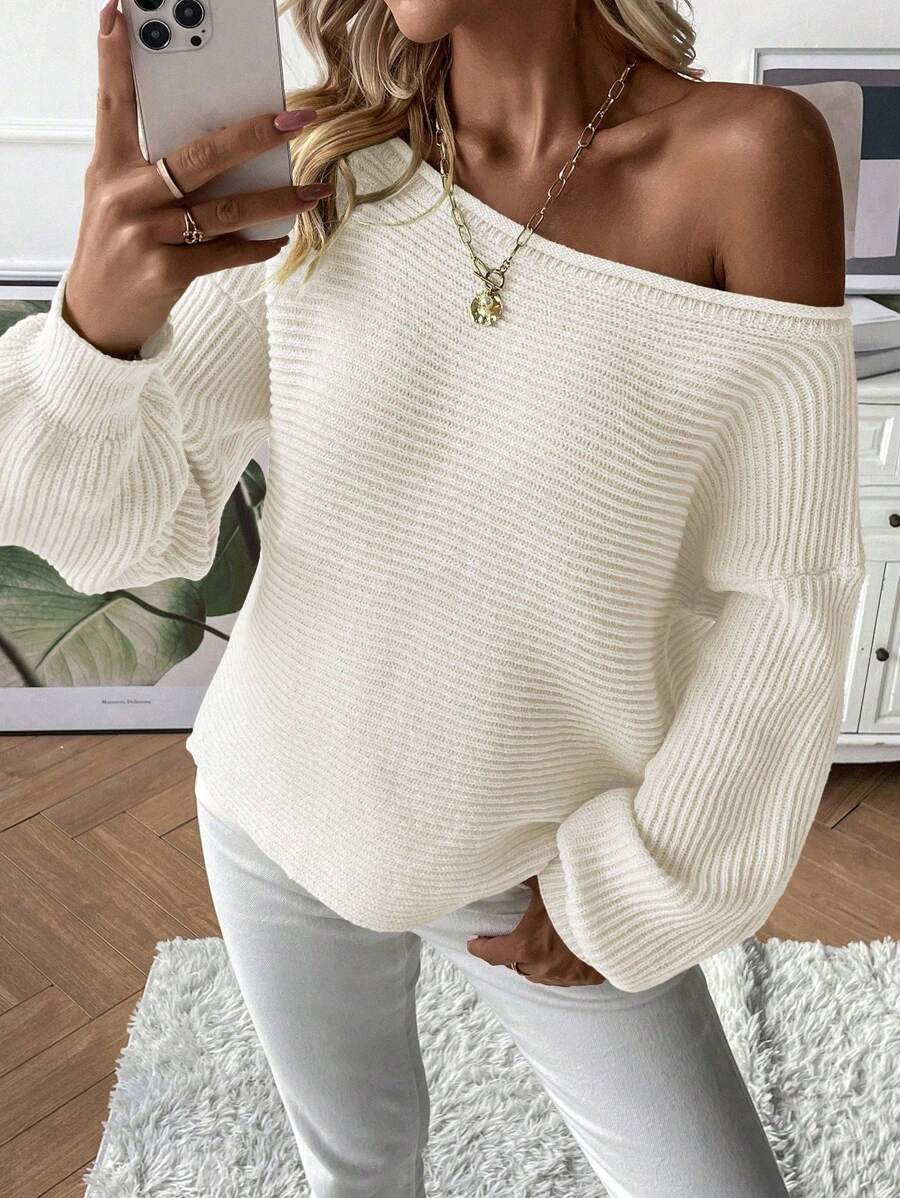 Dames Off Shoulder sweater with Off Shoulder Design