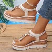 New summer women's sandals with thick soles and open toe